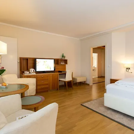 & Der Steirerhof Rezort 5*